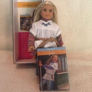 Julia Mini American Girl Doll (Perfect Condition)